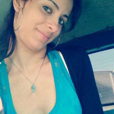 Profile Picture of Amanda Goris (@amandii24) on Twitter