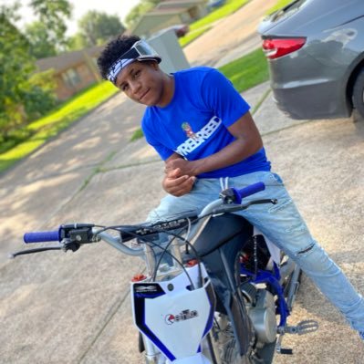 Profile Picture of Bfam_rob (@PeeplesRobert) on Twitter