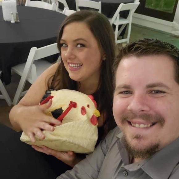 Nicky Raduechel - Poshmark Profile Picture of Nicky Raduechel (@nickybaby) on Poshmark