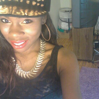 Profile Picture of KendraCouture (@DevourMyRose) on Twitter