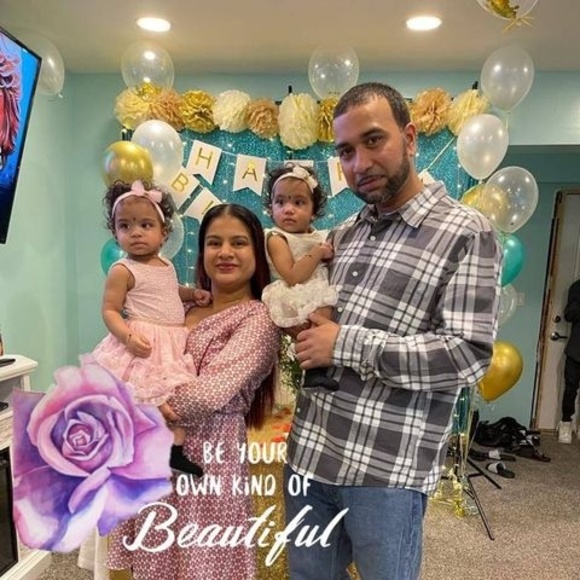 Profile Picture of Melinda Singh (@melinda_singh) on Poshmark