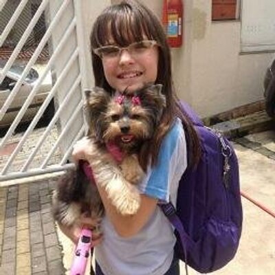 Profile Picture of Amanda Maria Portes (@rmportes) on Twitter