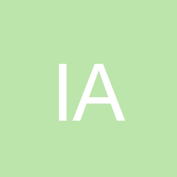 Profile Picture of Ian Applegate (@stereomedia) on Poshmark