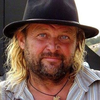 Profile Picture of Franze Marschall (@Franze-Marschall) on Facebook