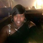Profile Picture of sharon brooks (@chocoletgyrl) on Instagram