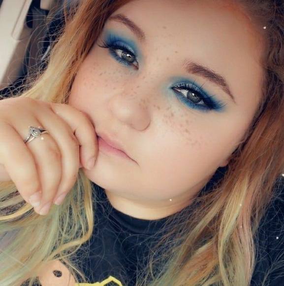 Profile Picture of Gabrielle Koehler (@gabriellegifoli) on Poshmark