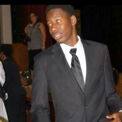 Profile Picture of Ricardo Mcfarlane (@killerrico_500) on Twitter