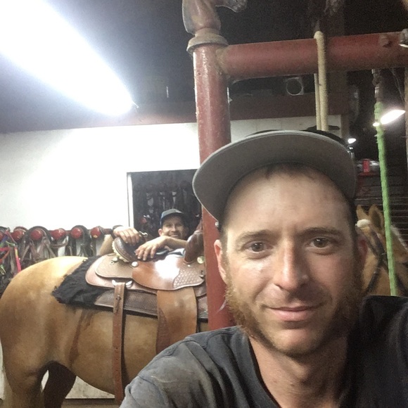 Profile Picture of Andrew Mandrell (@andman84) on Poshmark