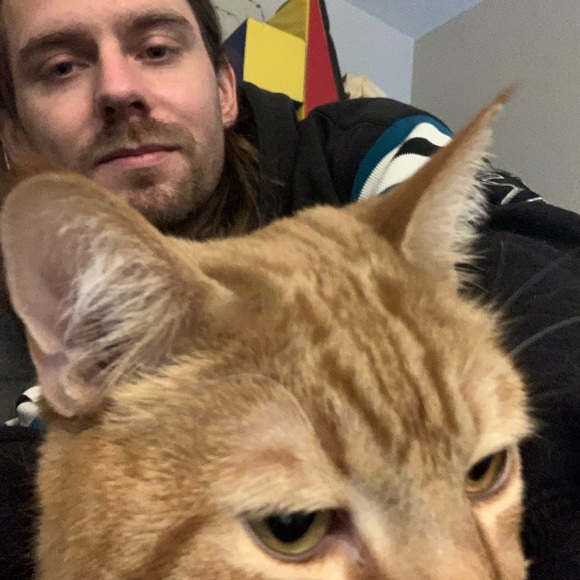 Profile Picture of Bennett Tietgens (@bennetttietgens) on Poshmark