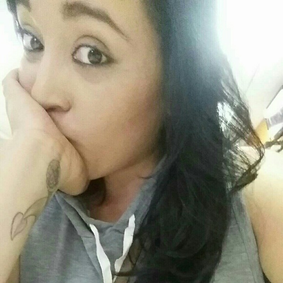 Profile Picture of Jackie Medina (@jackie_omg89) on Poshmark