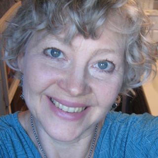 Profile Picture of Helen Christine BielFaber (@helen.c.faber) on Facebook