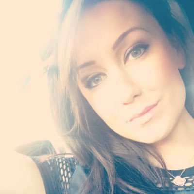 Profile Picture of Naomi McArdle (@FitFix4U) on Twitter