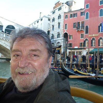 Profile Picture of CARLOS D ECHEGARAY (@cdechegaray) on Twitter