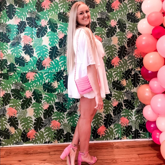 Profile Picture of Hannah Hertrampf (@hannahhertrampf) on Poshmark