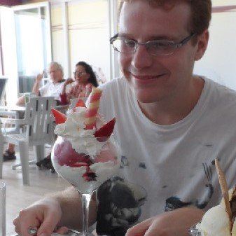 Profile Picture of Michael Hoare (@PurpleOctopusUK) on Twitter