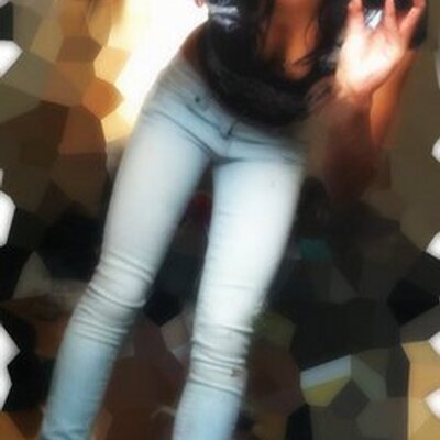 Profile Picture of Joyce Clark (@Joycecee_yapimp) on Twitter