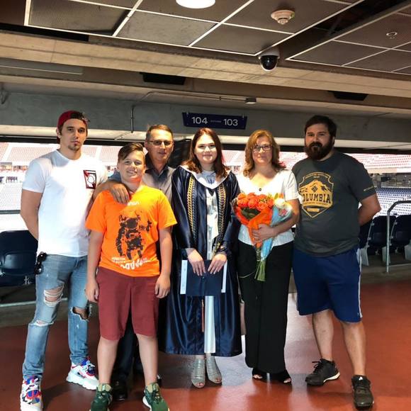 Profile Picture of Liliana Bancos (@lilianabancos) on Poshmark