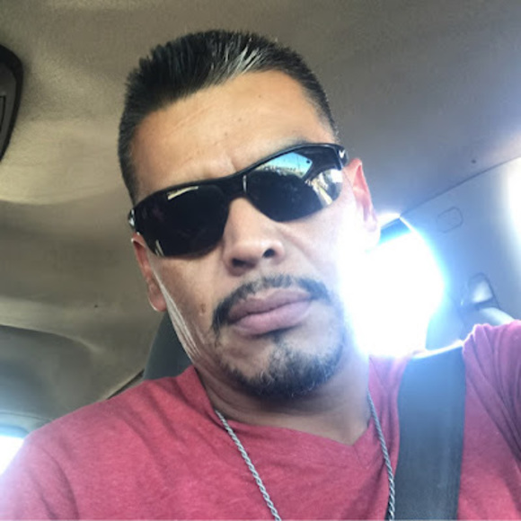 Profile Picture of Julio Farias (@fariasjr22) on Poshmark