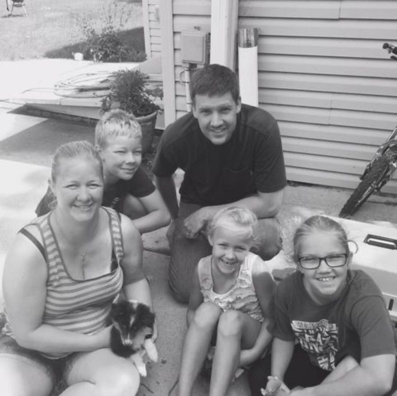 Profile Picture of Carmen Sivers (@carmen_sivers) on Poshmark