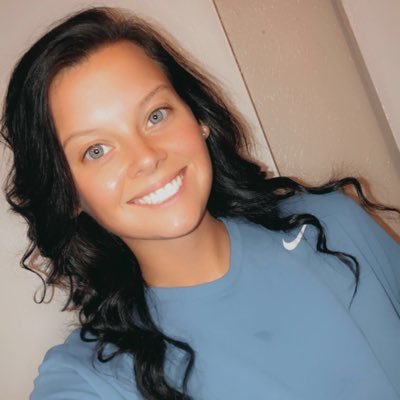 Alyssa - Twitter Profile Picture of Alyssa (@AlyssaEnox) on Twitter