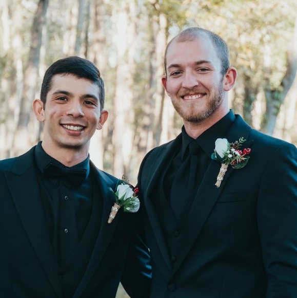 Profile Picture of Michael Punteney (@michaelpunteney) on Poshmark