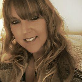 Profile Picture of Tracey Dobson (@traceydobsonxx) on Twitter