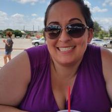 Profile Picture of Amanda  Vaughn (@@mrsshremp) on Twitter