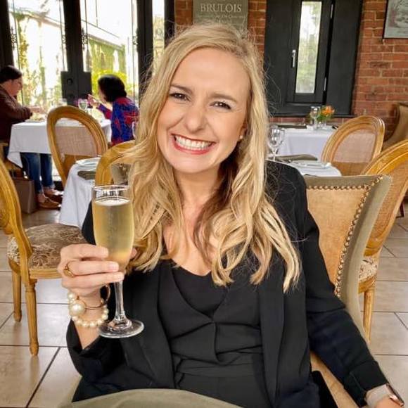 Profile Picture of Dorette Murray (@dorettemurray) on Poshmark