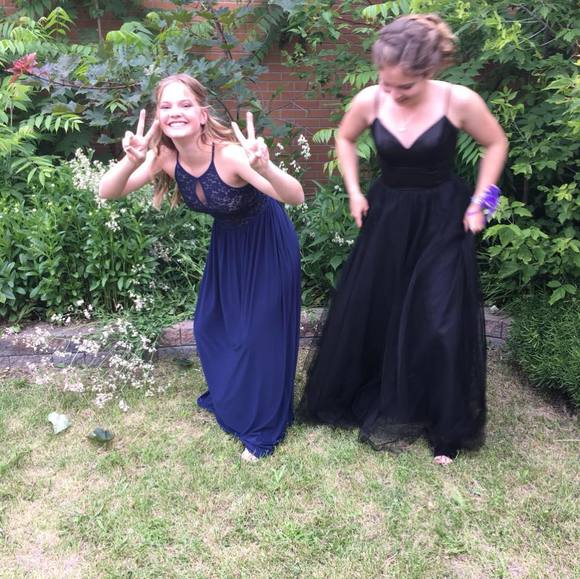 Profile Picture of Olivia Febbraro (@oliviafebz) on Poshmark