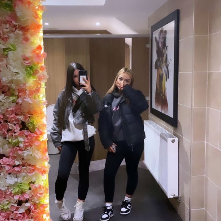 𝐚𝐧𝐧𝐚 - Tiktok Profile Picture of 𝐚𝐧𝐧𝐚 (@__annapetropoulos) on Tiktok