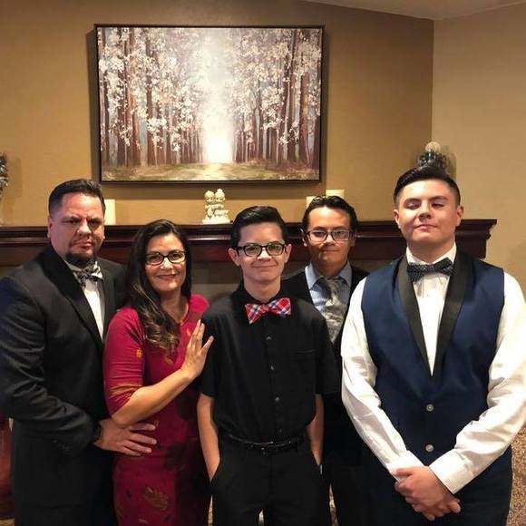 Profile Picture of Carlos Moctezuma (@carlosmoctez318) on Poshmark