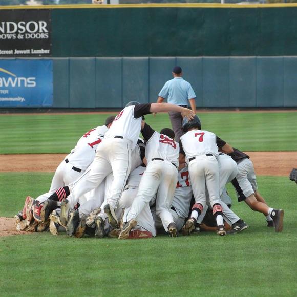 Profile Picture of Scott Kulhanek (@scottk4408) on Poshmark