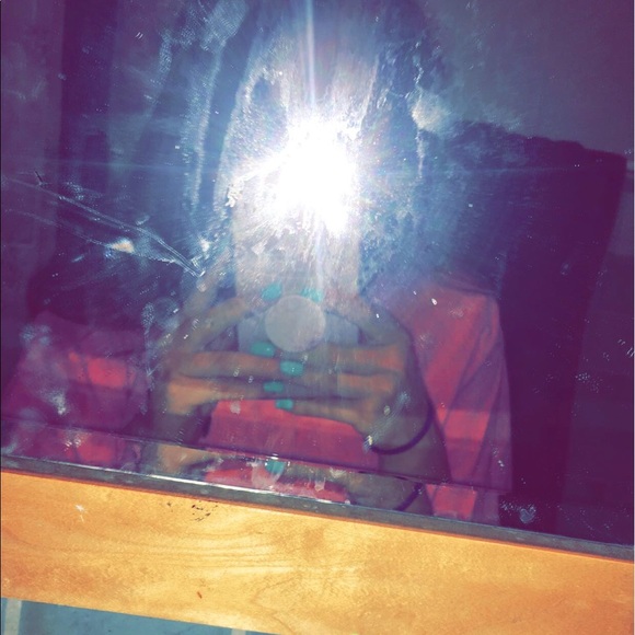 Profile Picture of Brianna Wojtaszek (@brianna_marie03) on Poshmark