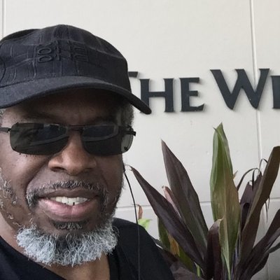 Profile Picture of Kevin Hicks (@HixMix402) on Twitter