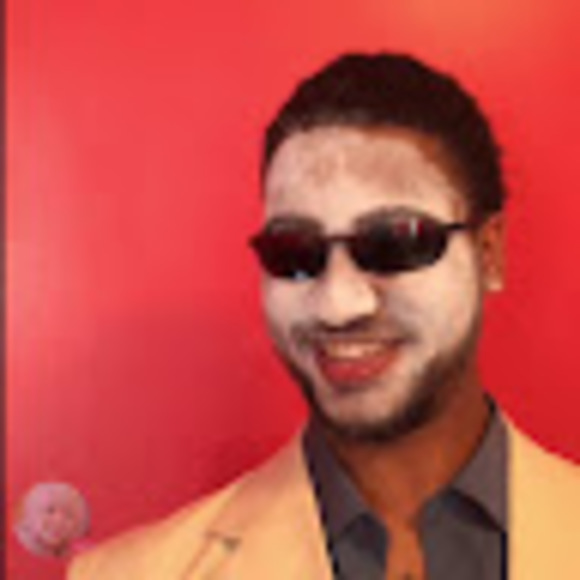 Profile Picture of Ashyknees Ashy (@supergamers368) on Poshmark