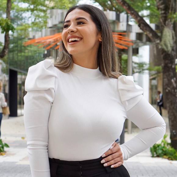 Profile Picture of Daniella Quintero (@daniteddy99) on Poshmark