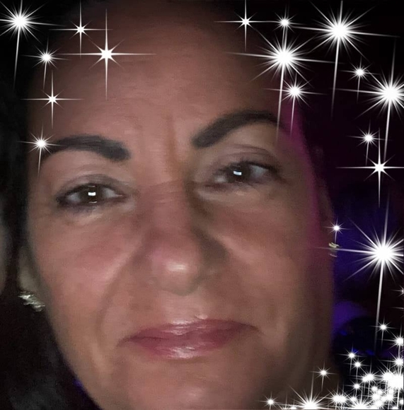 Profile Picture of Cecilia Medina (@ceciliamedina35) on Poshmark