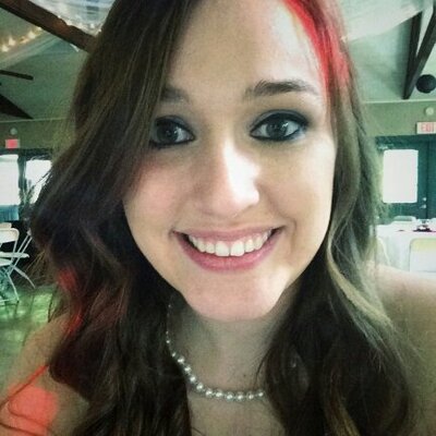 Profile Picture of Carly Thompson (@CarseAnn24) on Twitter