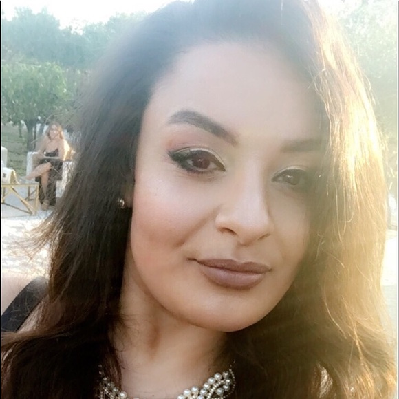 Profile Picture of Amy Kaldas (@akaldas23) on Poshmark