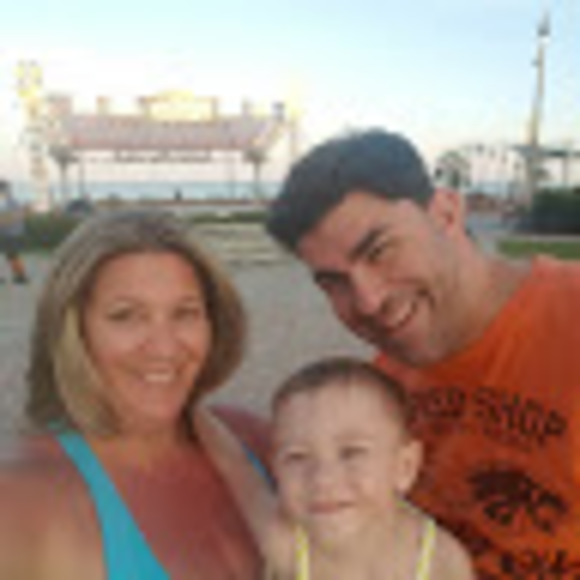 Profile Picture of Dave Picow (@dpicowsales) on Poshmark