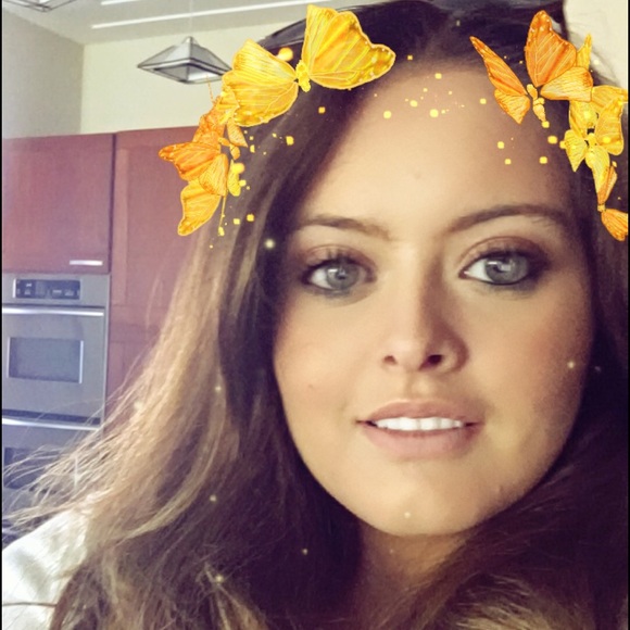 Selby Gerken - Poshmark Profile Picture of Selby Gerken (@selbygerken) on Poshmark