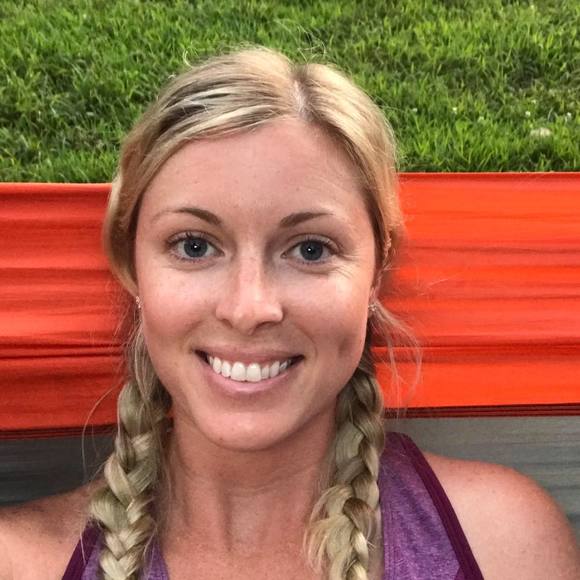 Profile Picture of Amber Tinker (@atinker12) on Poshmark