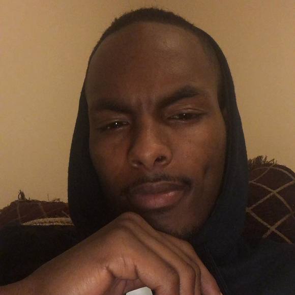 Profile Picture of Sadiq Ali (@mofaze23) on Poshmark