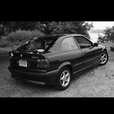 Profile Picture of Mike Nahas (@mnahas16) on Twitter