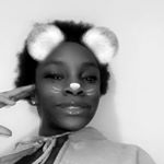 Profile Picture of sarah warren (@sarah_v_warren) on Instagram