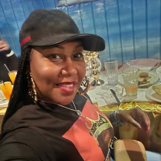 Profile Picture of Tanya Onmygrind Scott (@tanya_scott) on Instagram