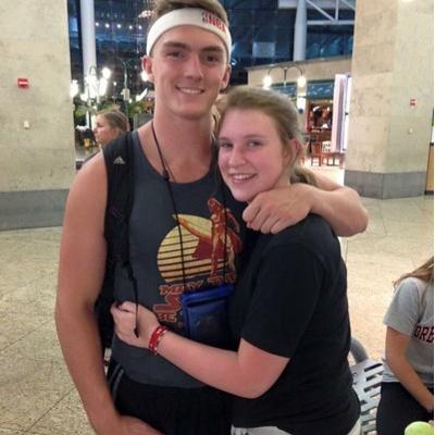 Profile Picture of Joshua McNaughton (@JoshtheNaughton) on Twitter