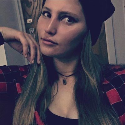 Profile Picture of Cheyenne Yates (@XSagittariusX) on Twitter