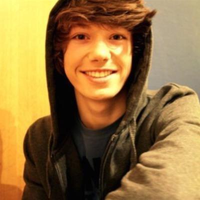 Profile Picture of John Hughson (@JHughson13) on Twitter