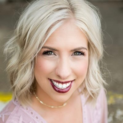 Profile Picture of Laura Rohloff (@Laura_Rohloff) on Twitter